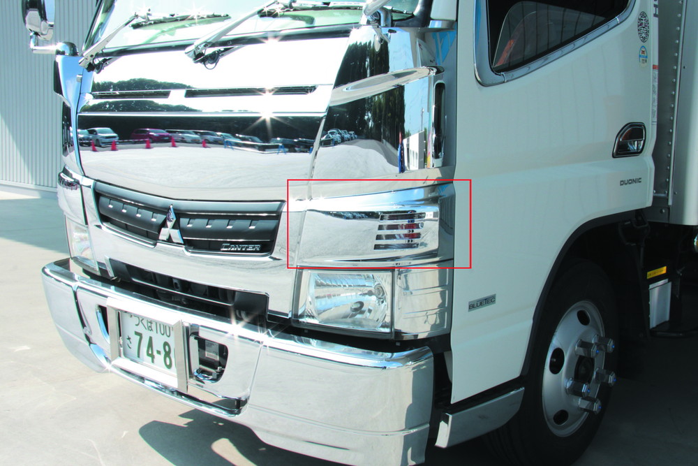 ウインカーカバー ブルーテックキャンター R/L 画像2
