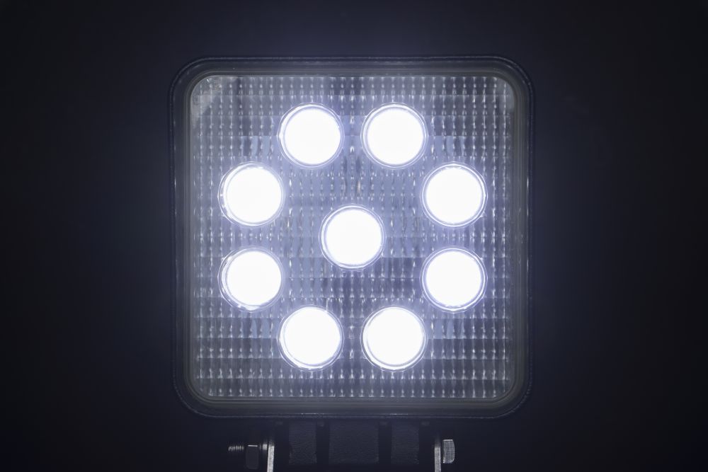 WL-50 LED9ハイパワーLEDワークランプ 角型27W 画像2
