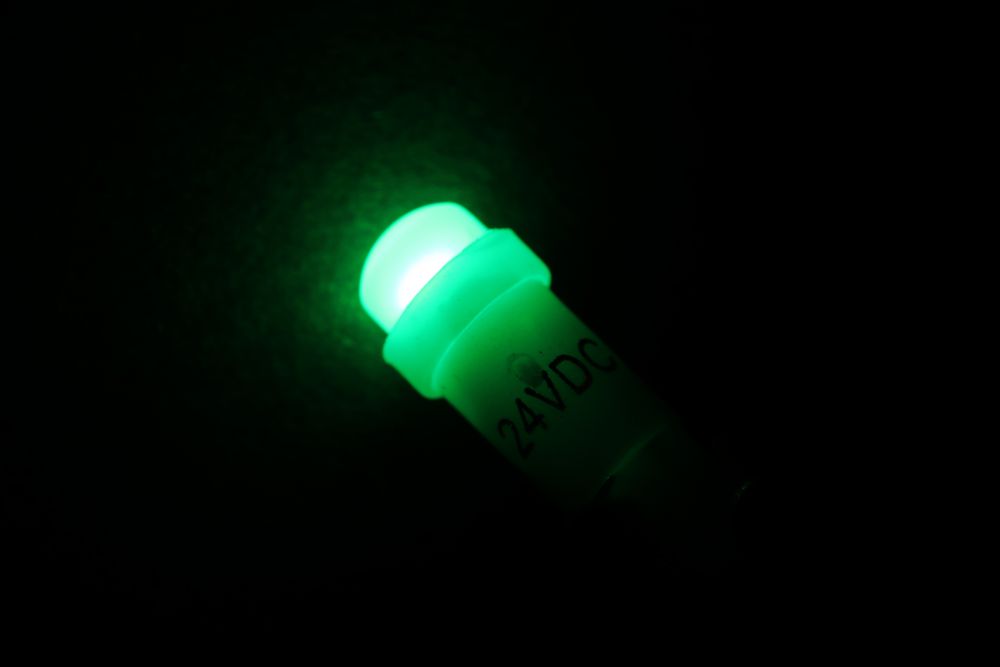 T5高輝度LEDウェッジ 24V グリーン 画像4