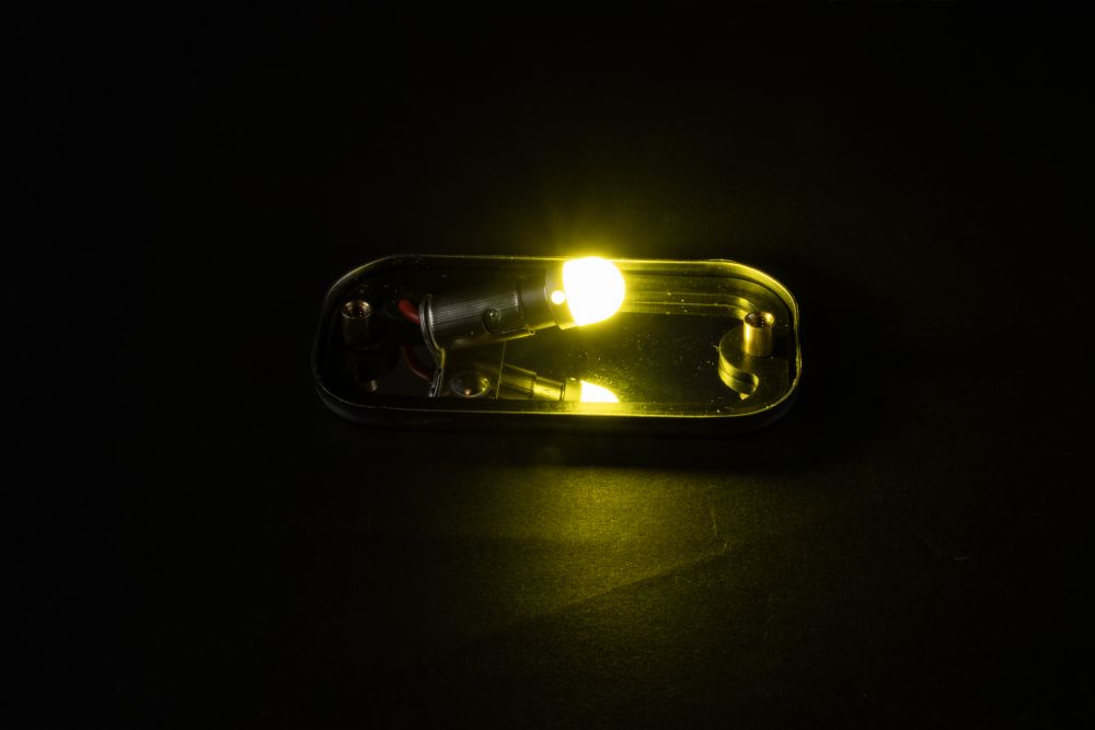 LEDハイパワー3Dバルブ 24V BA9S イエロー 画像3