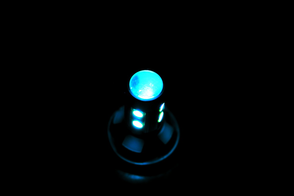 LED9 ウェッジ球NEO LA-01 24V アイスブルー 画像2