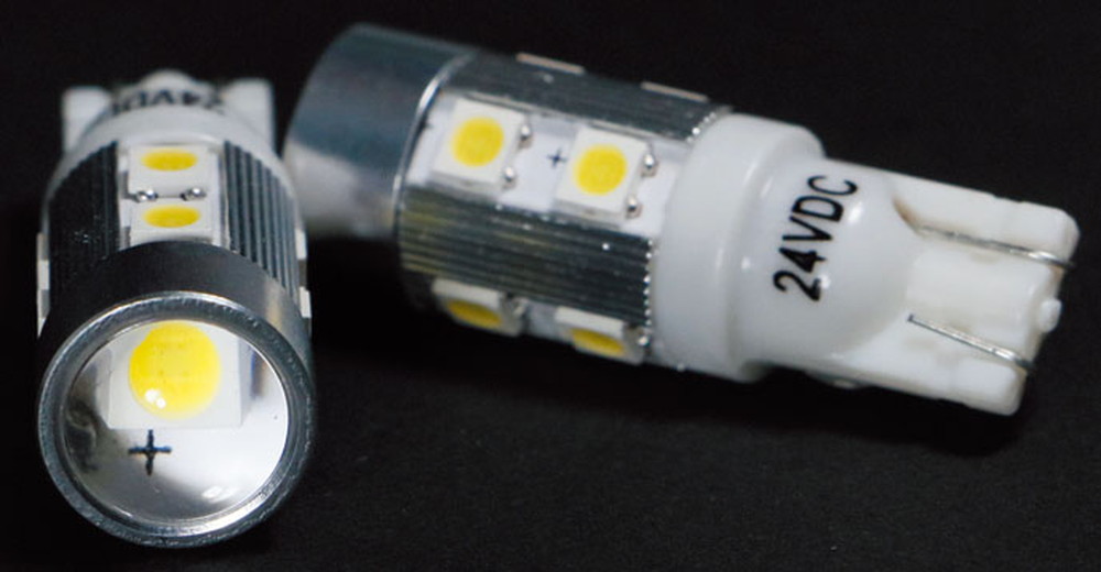 LED9 ウェッジ球NEO LA-01 24V ホワイト