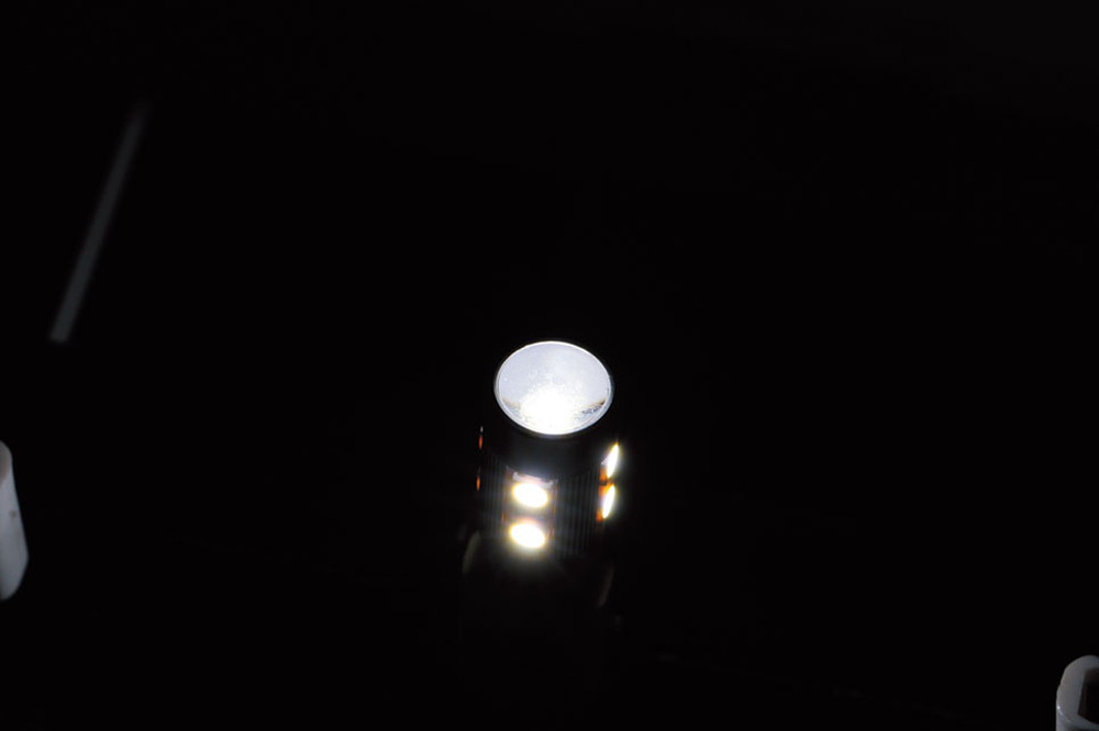 LED9 ウェッジ球NEO LA-01 24V ホワイト 画像2