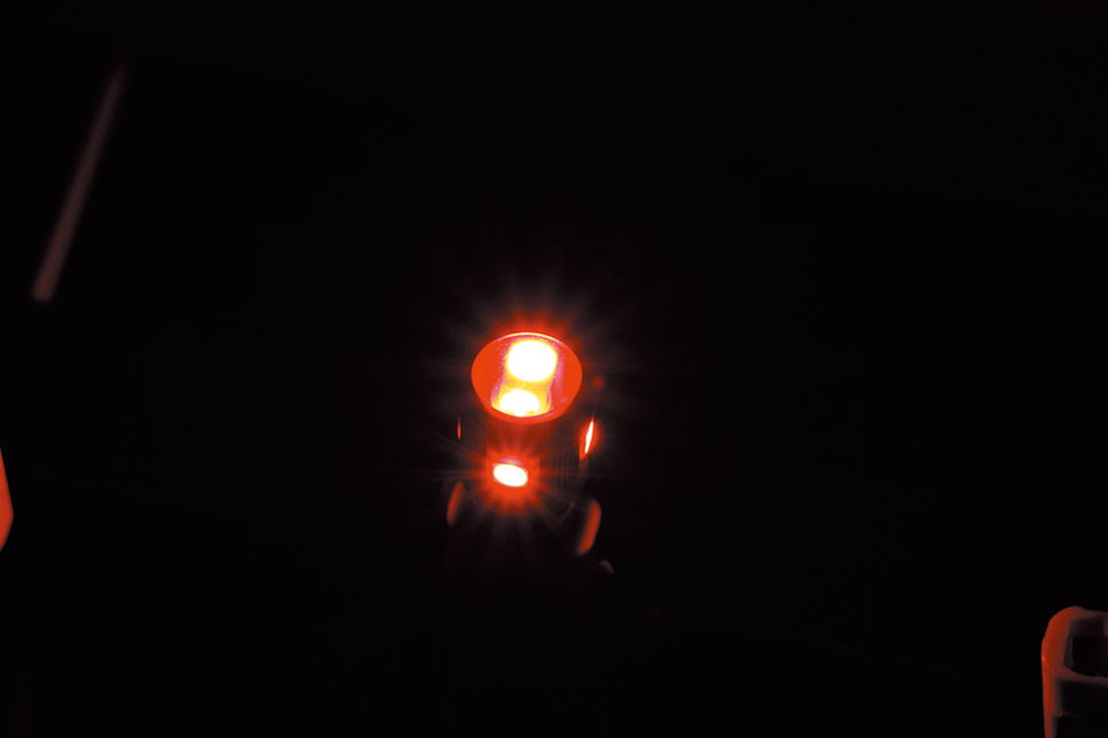 LED6 ウェッジ球NEO LA-02 24V レッド 画像2