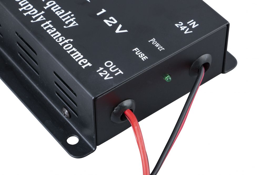 DCDCコンバーター 10A ソケットプラグ付 画像4