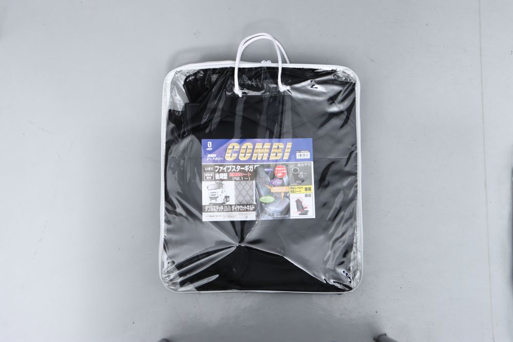 COMBIシートカバー FギガR2.1-高機能シート 黒/黒糸 画像3