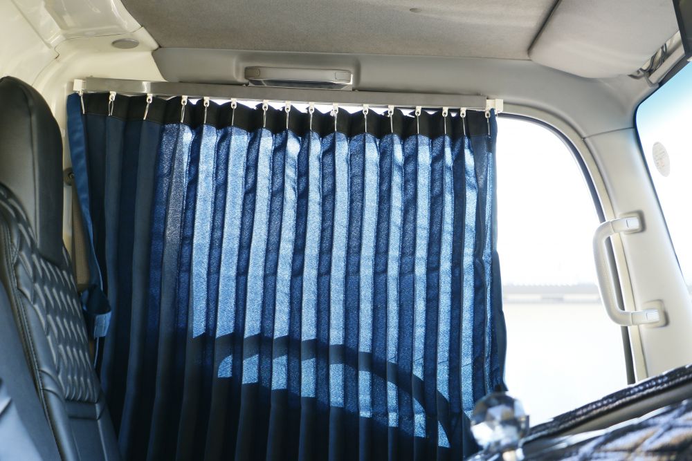 サイドカーテンブラケットセット エルフ用 画像2